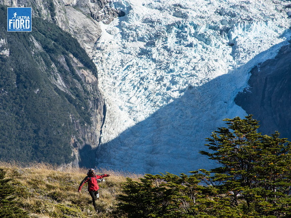  utf1704luesDSC 5772 efb