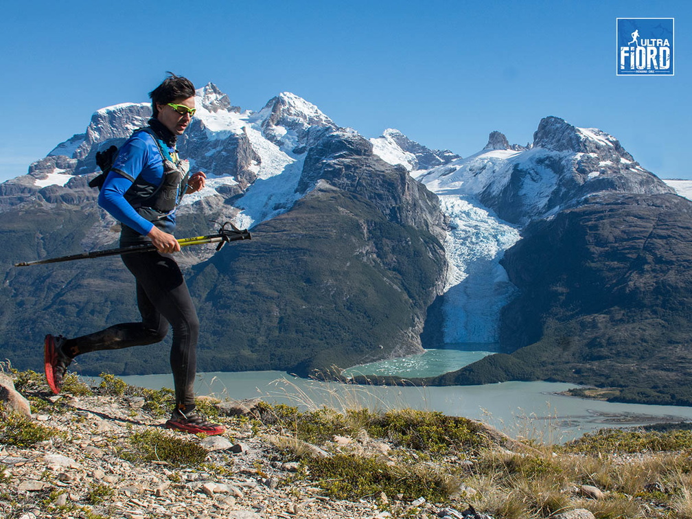 utf1704luesDSC 6052 efb