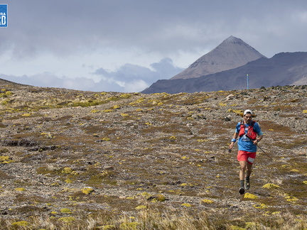 Hutf2202alga1S5A1955